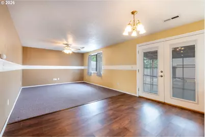 2010 S Dogwood St, Cornelius, OR 97113 - Photo 6