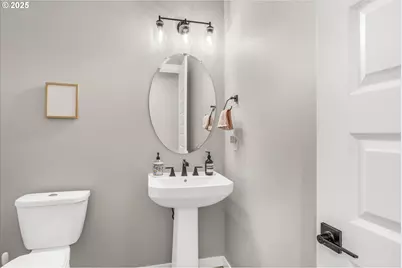 8608 NE 182nd Pl, Vancouver, WA 98682 - Photo 26