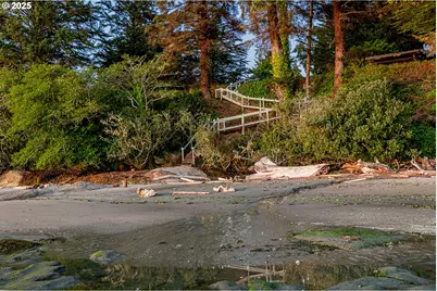 01500 Cape Arago Hwy, Coos Bay, OR 97420 - Photo 14