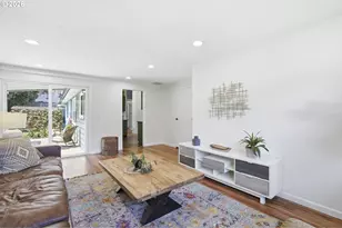 13912 NE Fremont Ct, Portland, OR 97230 - Photo 20