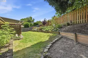 13912 NE Fremont Ct, Portland, OR 97230 - Photo 36