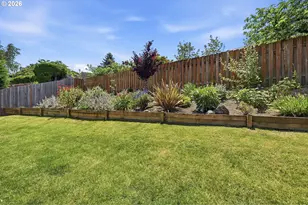 13912 NE Fremont Ct, Portland, OR 97230 - Photo 32