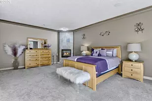 11737 SE Brockenhurst Cir, Happy Valley, OR 97086 - Photo 22