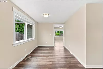822 SW Hartley Ave, Gresham, OR 97030 - Photo 8