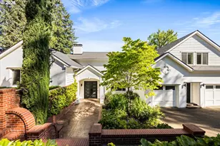 2470 Summit Ct, Lake Oswego, OR 97034 - Photo 4