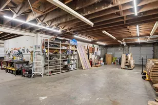 1305 SE Belmont St, Portland, OR 97214 - Photo 46