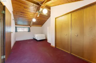 12624 SE Powell Blvd, Portland, OR 97236 - Photo 14