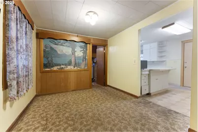 12624 SE Powell Blvd, Portland, OR 97236 - Photo 6