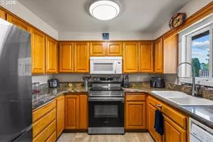 3965 NE 48th Ave, Salem, OR 97305 - Photo 12