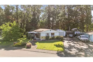 11847 Chateau Dr NE, Woodburn, OR 97071 - Photo 4