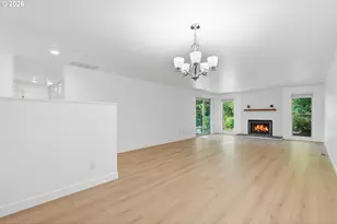 242 Greenridge Dr, Lake Oswego, OR 97035 - Photo 10