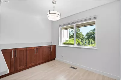 242 Greenridge Dr, Lake Oswego, OR 97035 - Photo 16