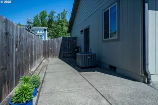 1015 Forest Heights St, Sutherlin, OR 97479 - Photo 28