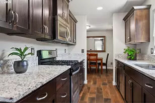 1015 Forest Heights St, Sutherlin, OR 97479 - Photo 14