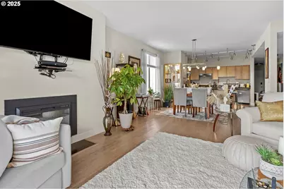 2221 SW 1st Ave #2421, Portland, OR 97201 - Photo 8