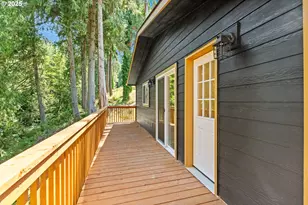 94531 Smokey Ln, Coquille, OR 97423 - Photo 8