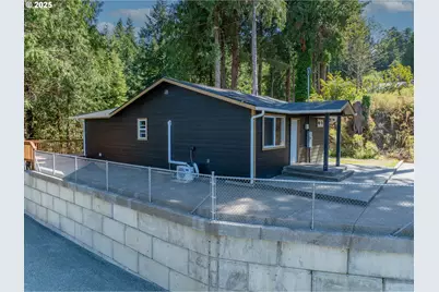 94531 Smokey Ln, Coquille, OR 97423 - Photo 6