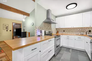 20151 S Henrici Rd, Oregon City, OR 97045 - Photo 8