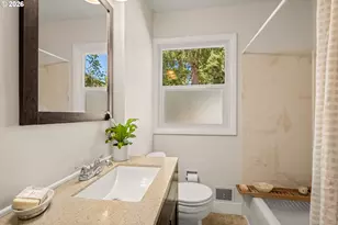 4815 SE Flavel Dr, Portland, OR 97206 - Photo 22