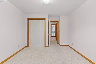 1446 W 14th Pl, Coquille, OR 97423 - Photo 22