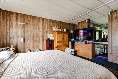 1225 W 10th Ave #18, Junction City, OR 97448 - Photo 22