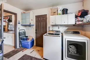 12413 SE Mill St, Portland, OR 97233 - Photo 22