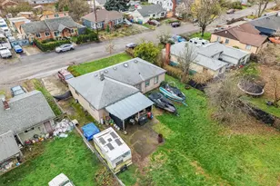 12413 SE Mill St, Portland, OR 97233 - Photo 4