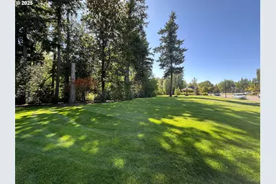 1505 NE Village St, Fairview, OR 97024 - Photo 32