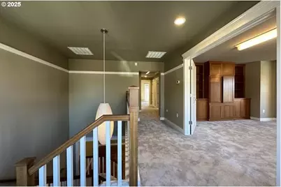 1505 NE Village St, Fairview, OR 97024 - Photo 12