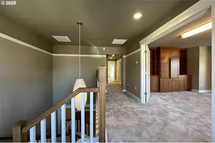 1505 NE Village St, Fairview, OR 97024 - Photo 12