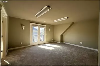 1505 NE Village St, Fairview, OR 97024 - Photo 18