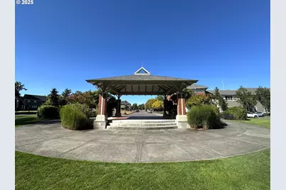 1505 NE Village St, Fairview, OR 97024 - Photo 30