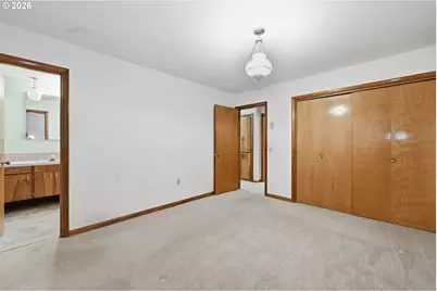 2041 E 26th Ave, Eugene, OR 97403 - Photo 18