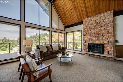 731 Carnine Rd, Castle Rock, WA 98611 - Photo 8