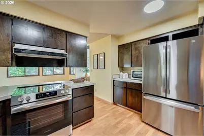 731 Carnine Rd, Castle Rock, WA 98611 - Photo 12