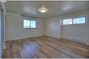 405 Arnold Ln, Brookings, OR 97415 - Photo 14