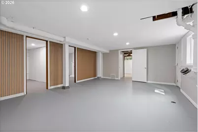 9710 SW 52nd Ave, Portland, OR 97219 - Photo 22