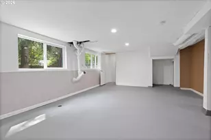 9710 SW 52nd Ave, Portland, OR 97219 - Photo 20