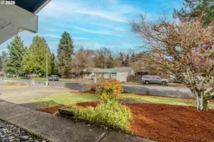 5285 SW 197th Ave, Beaverton, OR 97078 - Photo 2