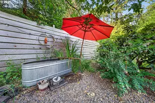 390 Hunington Ave, Eugene, OR 97405 - Photo 28