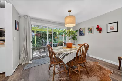390 Hunington Ave, Eugene, OR 97405 - Photo 8