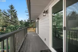 1842 NE 19th St, Lincoln City, OR 97367 - Photo 6