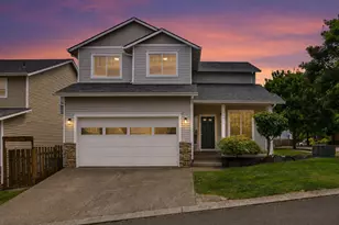 38417 Redwood St, Sandy, OR 97055 - Photo 1
