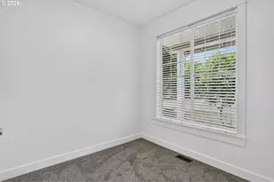 38417 Redwood St, Sandy, OR 97055 - Photo 14