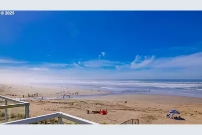 168 N Pacific St, Rockaway Beach, OR 97136 - Photo 8