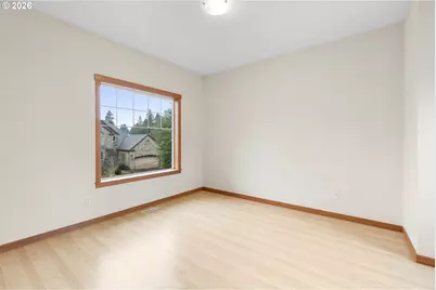 16108 SE Bybee Ct, Portland, OR 97236 - Photo 8