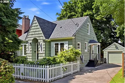 3945 SE Clinton St, Portland, OR 97202 - Photo 4