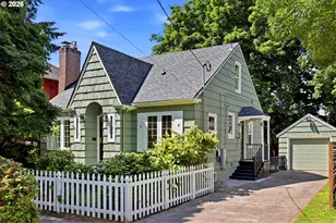 3945 SE Clinton St, Portland, OR 97202 - Photo 4