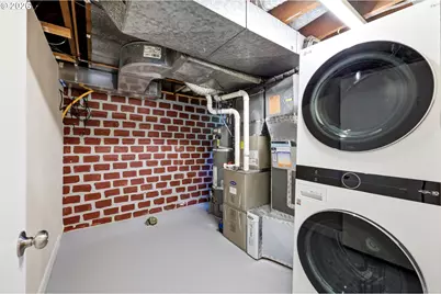 3945 SE Clinton St, Portland, OR 97202 - Photo 32