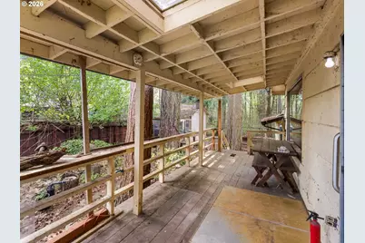 17708 NE Pacific St, Gresham, OR 97230 - Photo 16